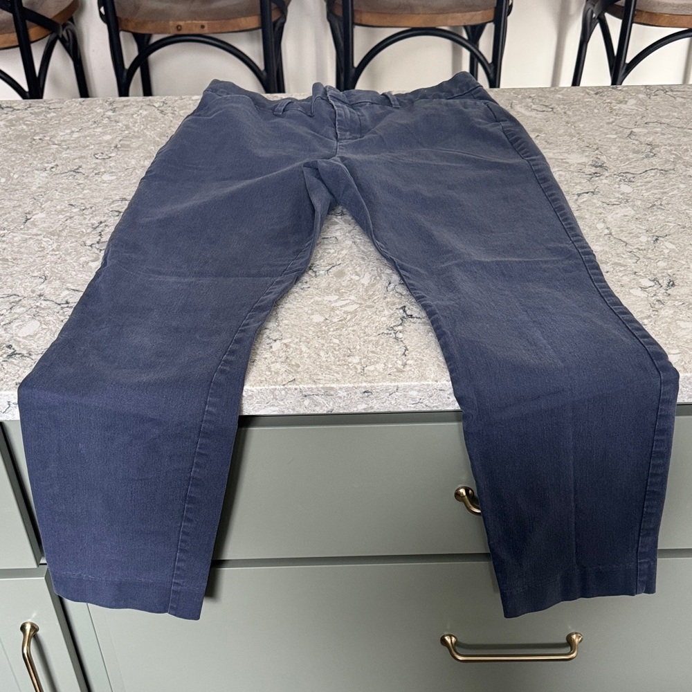Women’s navy skinny ankle